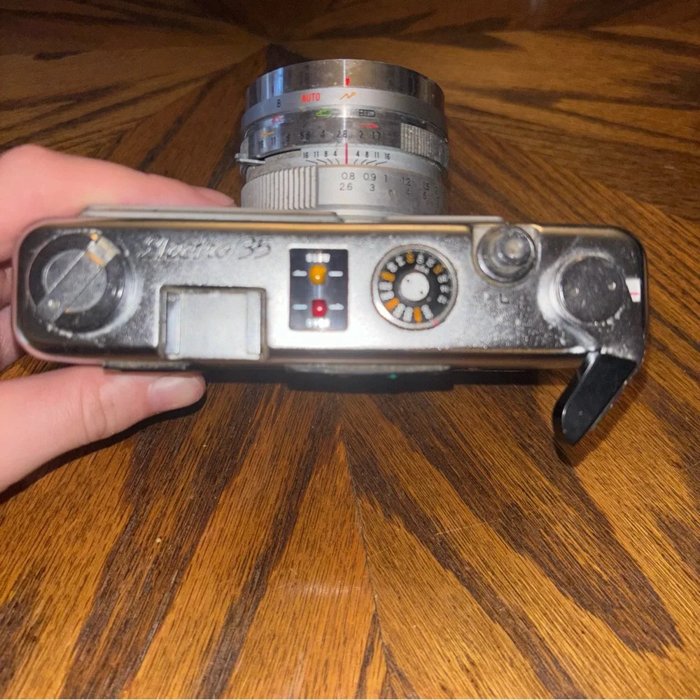 Vintage Yashica Electro 35 rangefinder film camera
